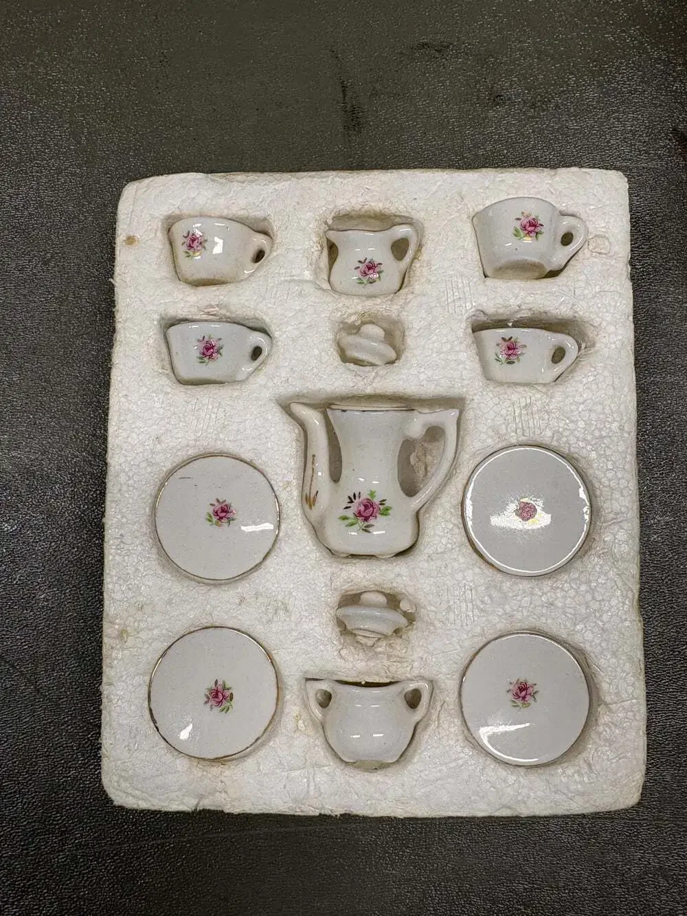Super Cute Miniture Porcelain tea play set Roses Floral White 13 pc set